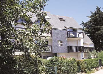  : CARNAC