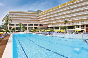 HOTEL OASIS PARK & SPA