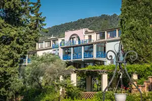 VILLAGE VACANCES LES CEDRES