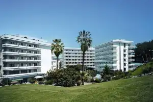 HOTEL GRAN GARBI