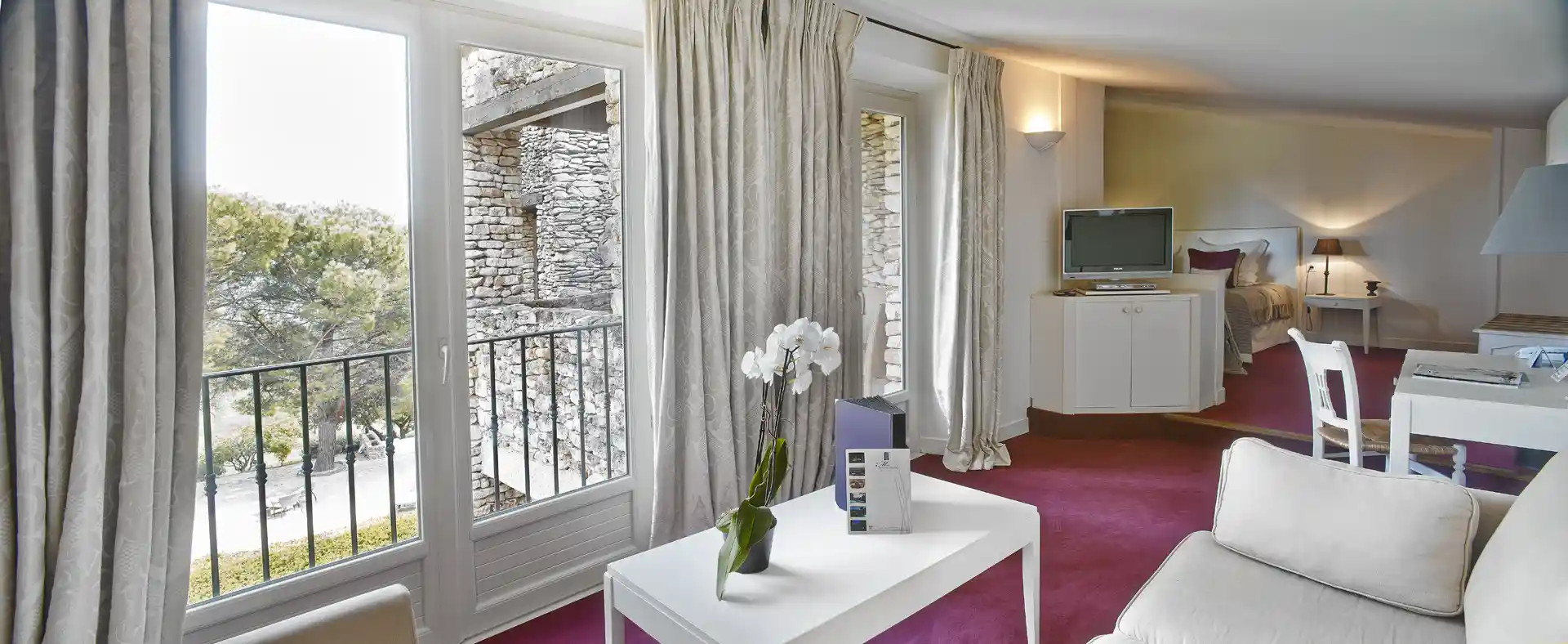 Lagrange Vacances&reg;  - Gordes / Joucas - Hotel le Mas des Herbes Blanches