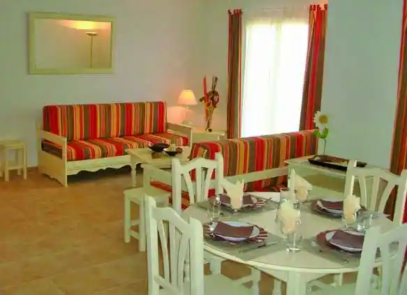 Lagrange Vacances®  - Homps / Port Minervois - LES HAUTS DU LAC