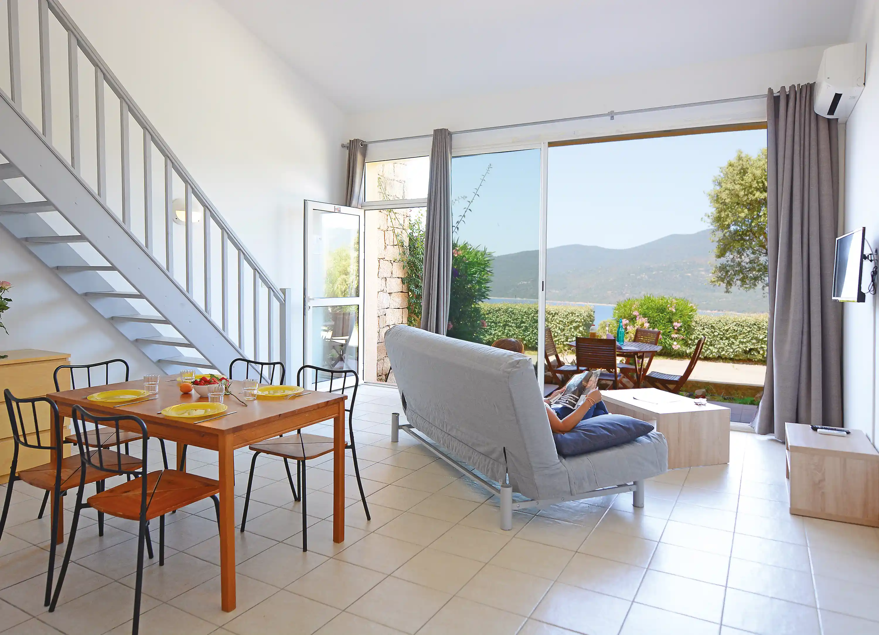 Lagrange Vacances&reg;  - Serra di Ferro / Porto Pollo - Alba Rossa