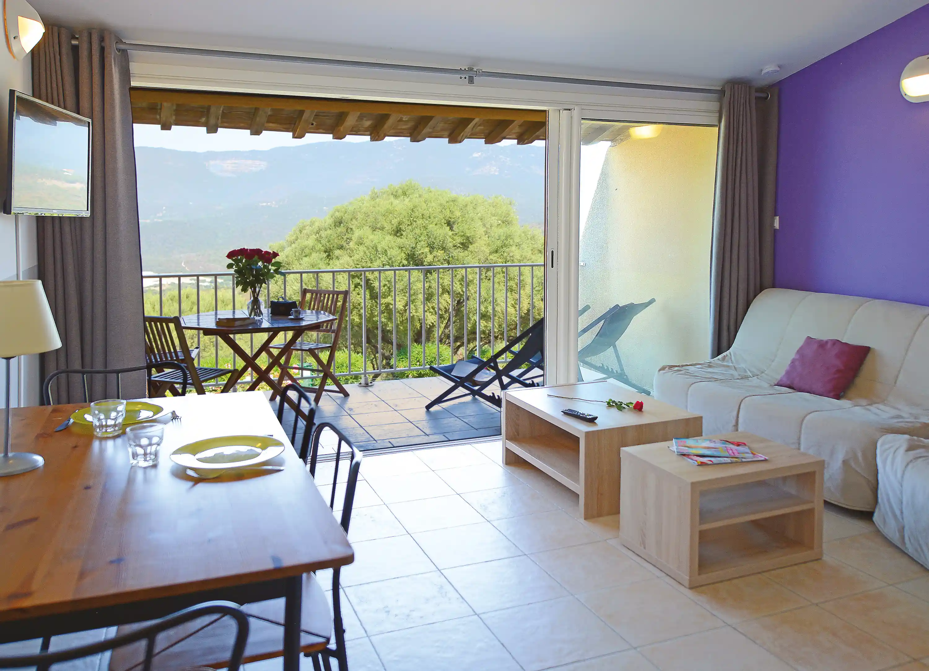 Lagrange Vacances&reg;  - Serra di Ferro / Porto Pollo - Alba Rossa