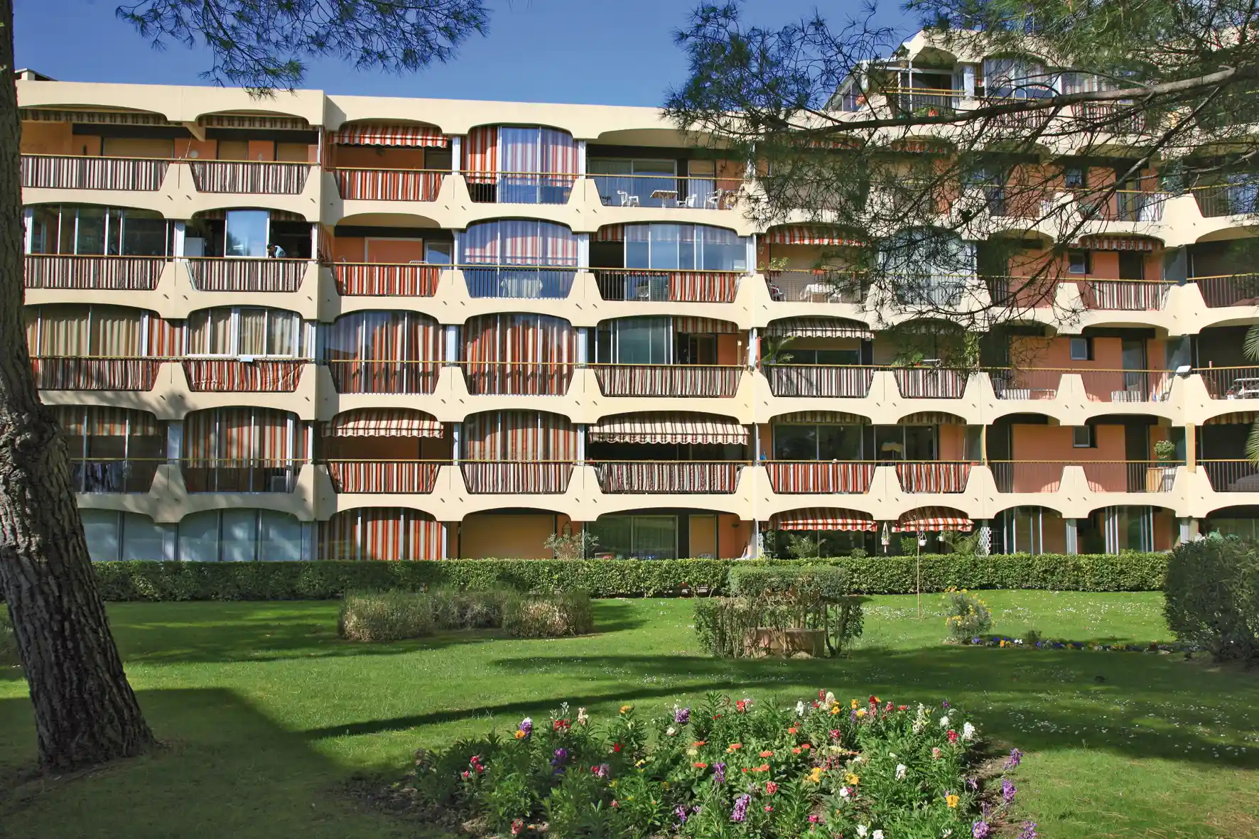 Lagrange Vacances®  - Mandelieu - Les Trois Rivieres