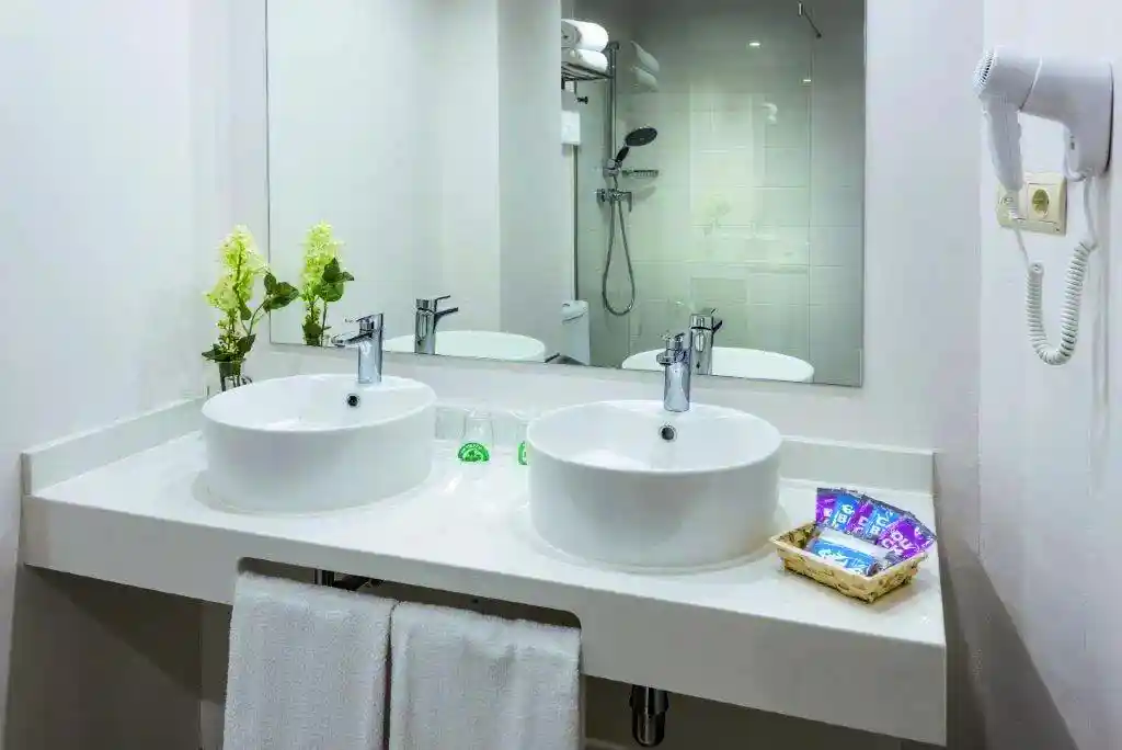 Lagrange Vacances®  - Pineda de Mar - HOTEL SUMUS STELLA ET SPA