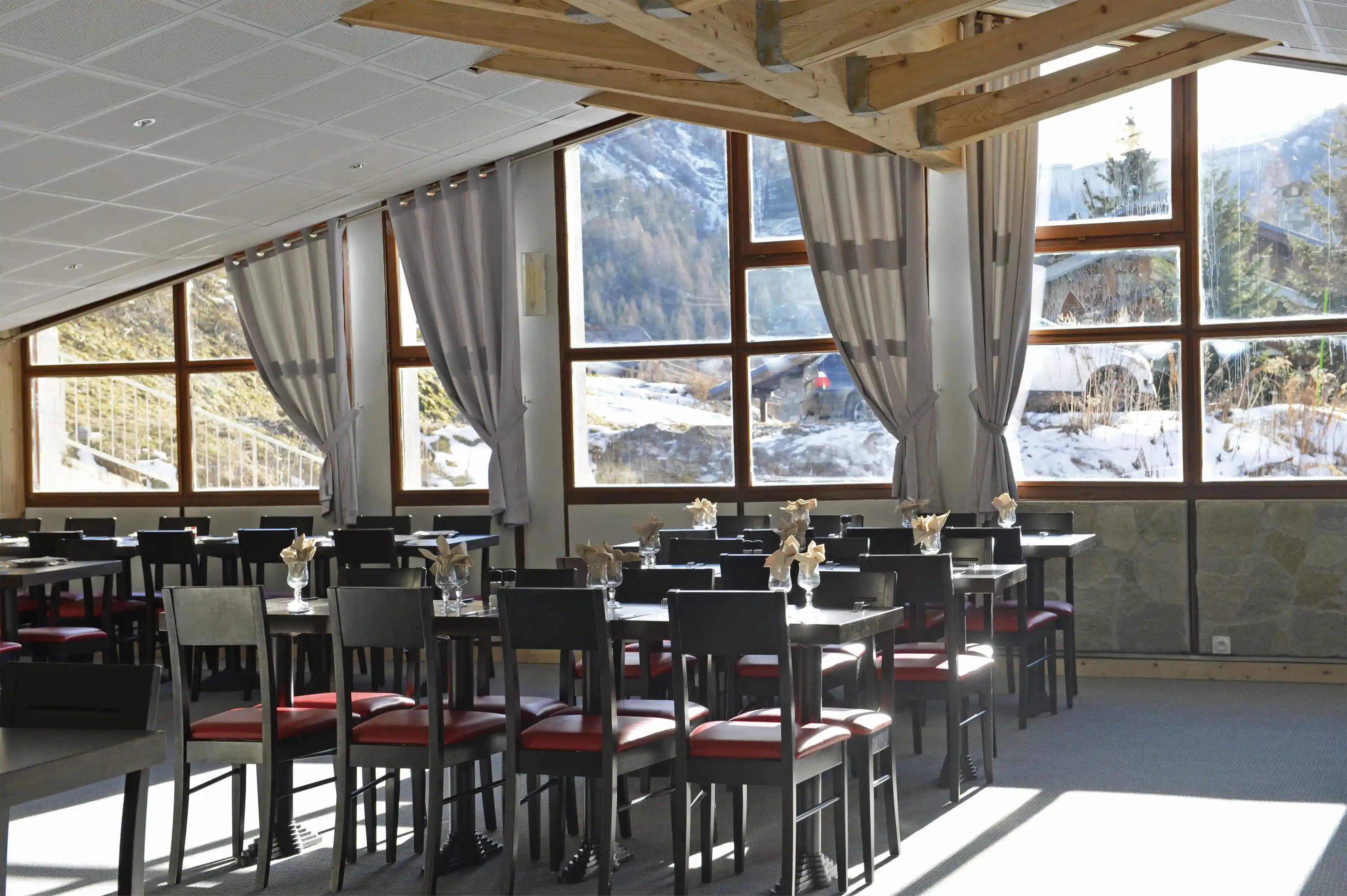 Lagrange Vacances&reg;  - Tignes - MMV VILLAGE CLUB LES BREVIERES