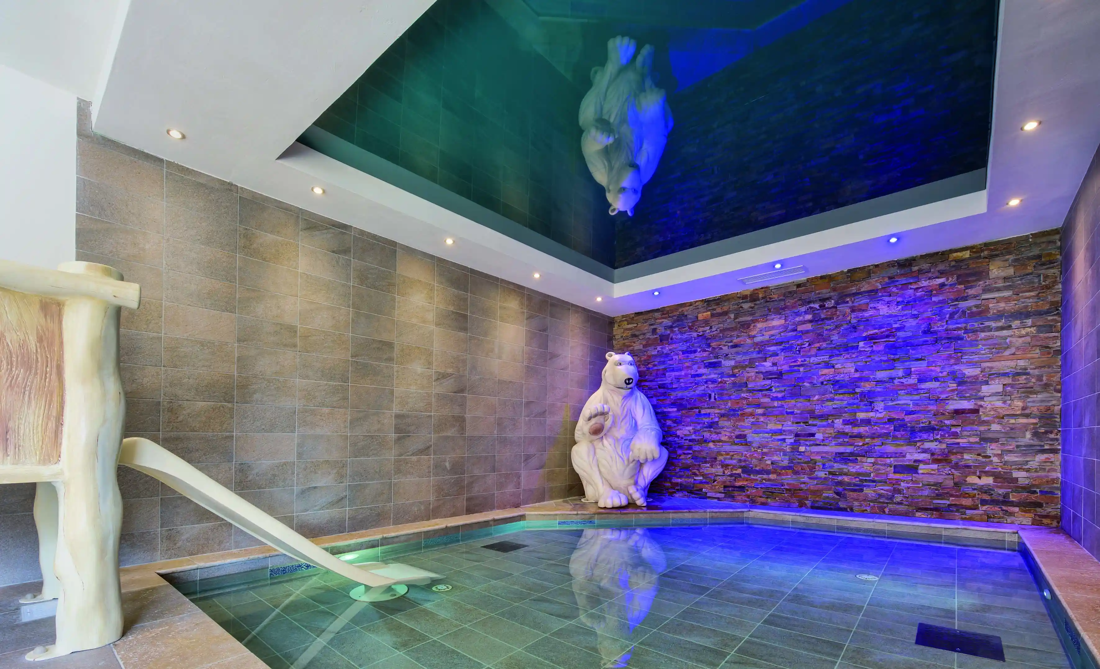 Lagrange Vacances®  - Les Carroz d'araches - CGH LES CHALETS DE LEANA