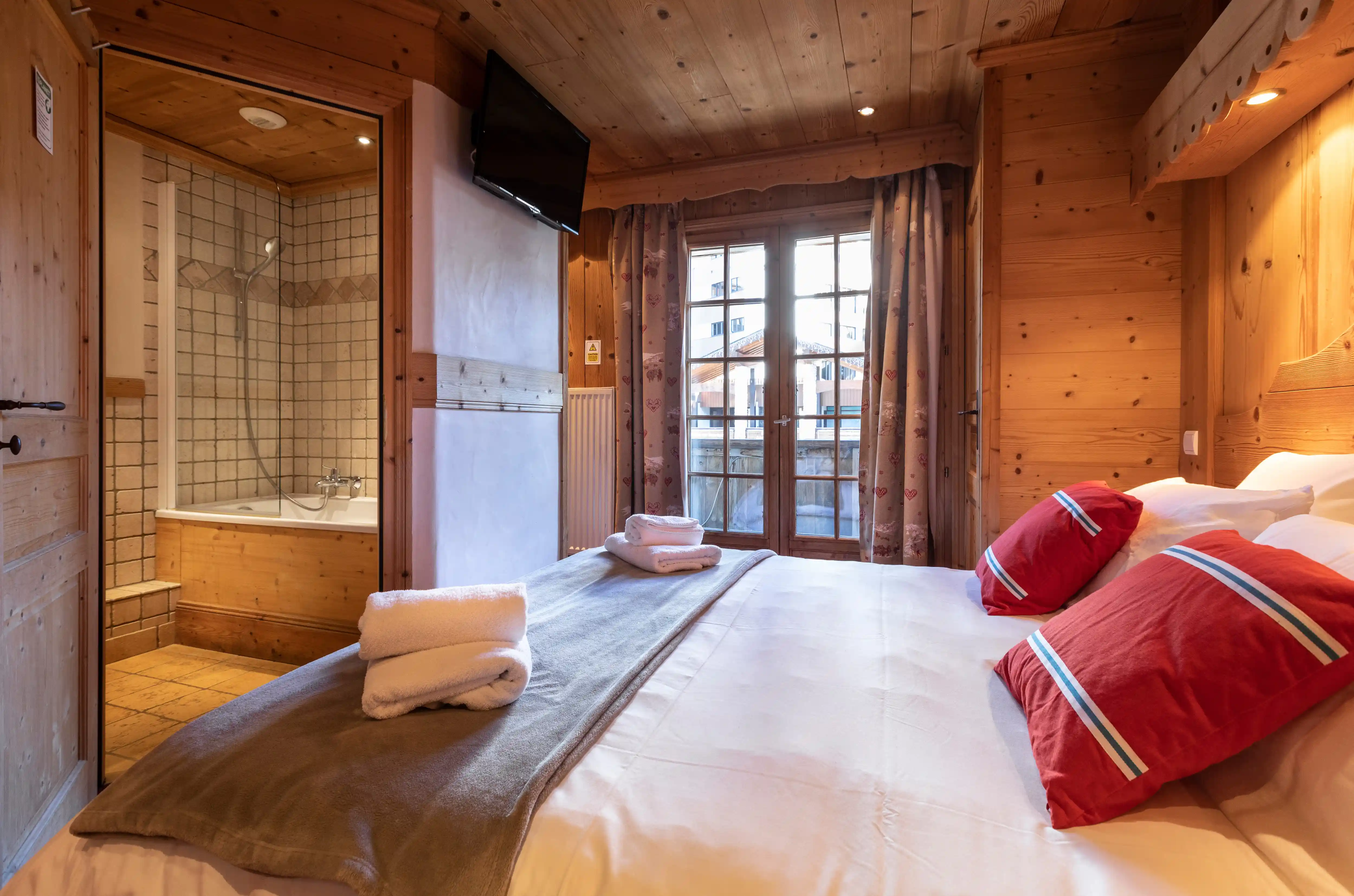 Lagrange Vacances&reg;  - Courchevel - Hotel les Cascades