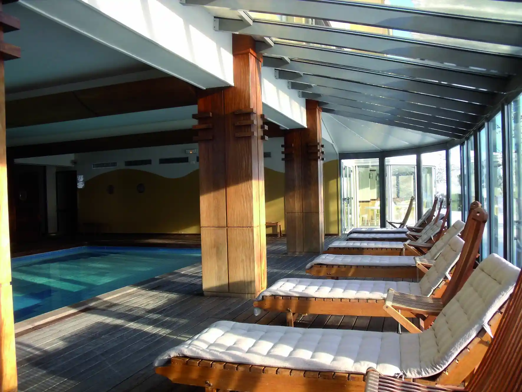 Lagrange Vacances®  - Vic-sur-Cere - Hotel le Family