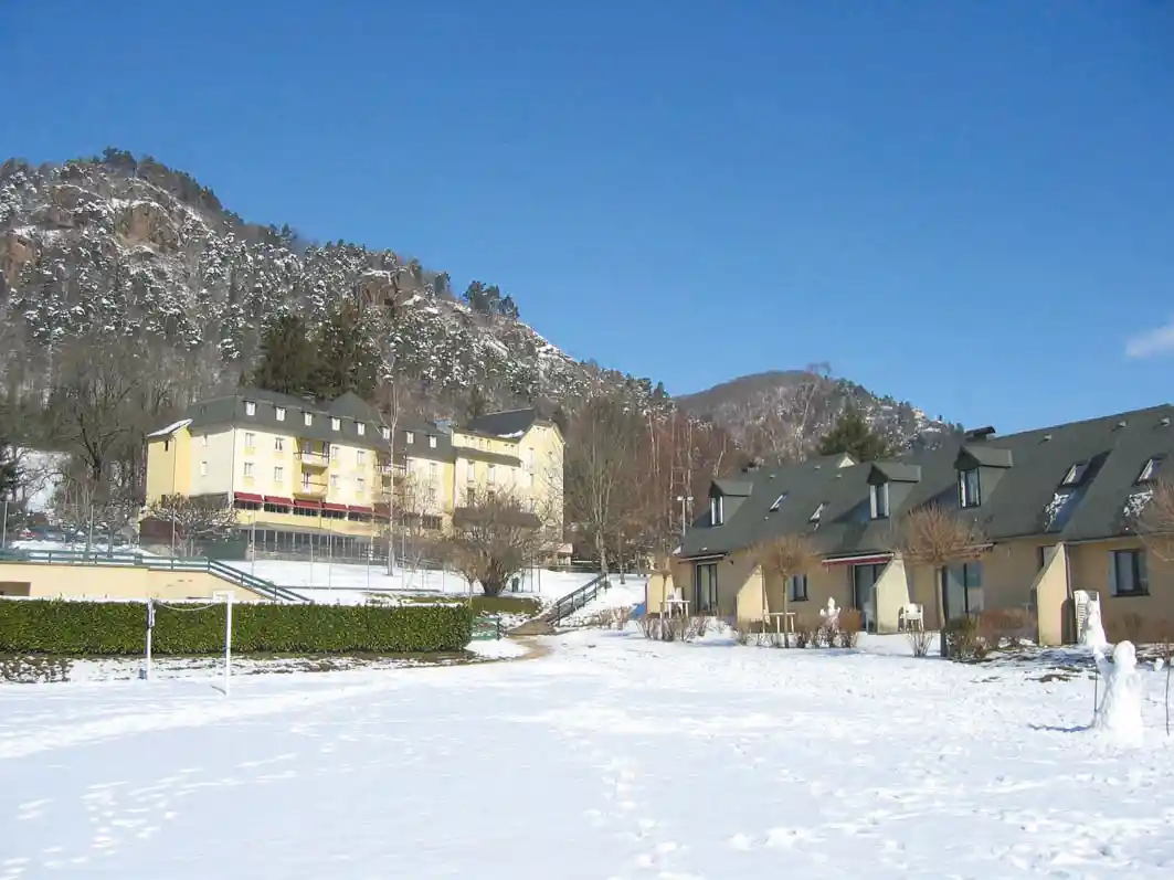 Lagrange Vacances®  - Vic-sur-Cere - COMPLEXE HOTELIER LE FAMILY