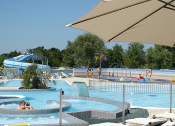Camping Les Grosses Pierres, Ile d'Oleron, Atlantique Nord ...