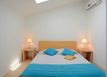 SERRA DI FERRO / PORTO POLLO ALBA ROSSA - Corse - Ajaccio - 1162€/sem