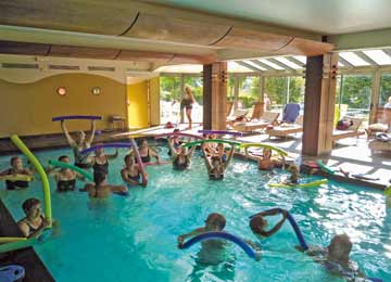 VIC-SUR-CERE HOTEL LE FAMILY - 8