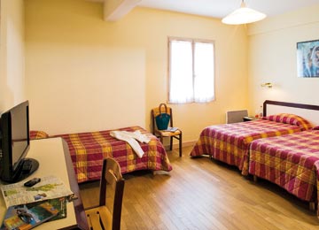 VIC-SUR-CERE HOTEL LE FAMILY - 18