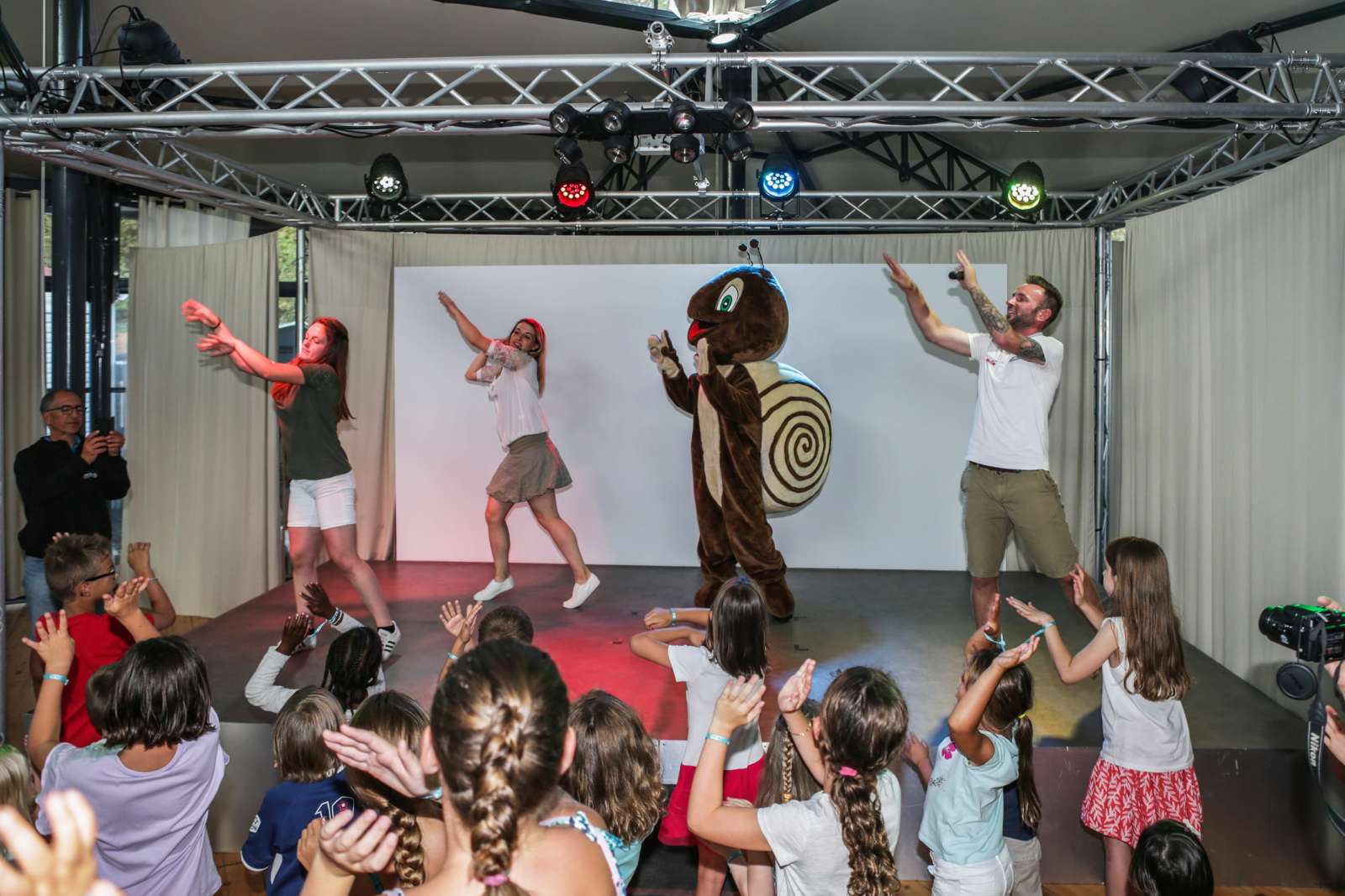 LONGEVILLE-SUR-MER CAMPING LE PETIT ROCHER - 30