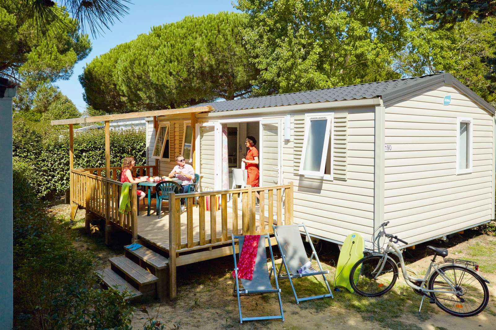 France - Atlantique Nord - Ile de Ré - Camping Les Peupliers