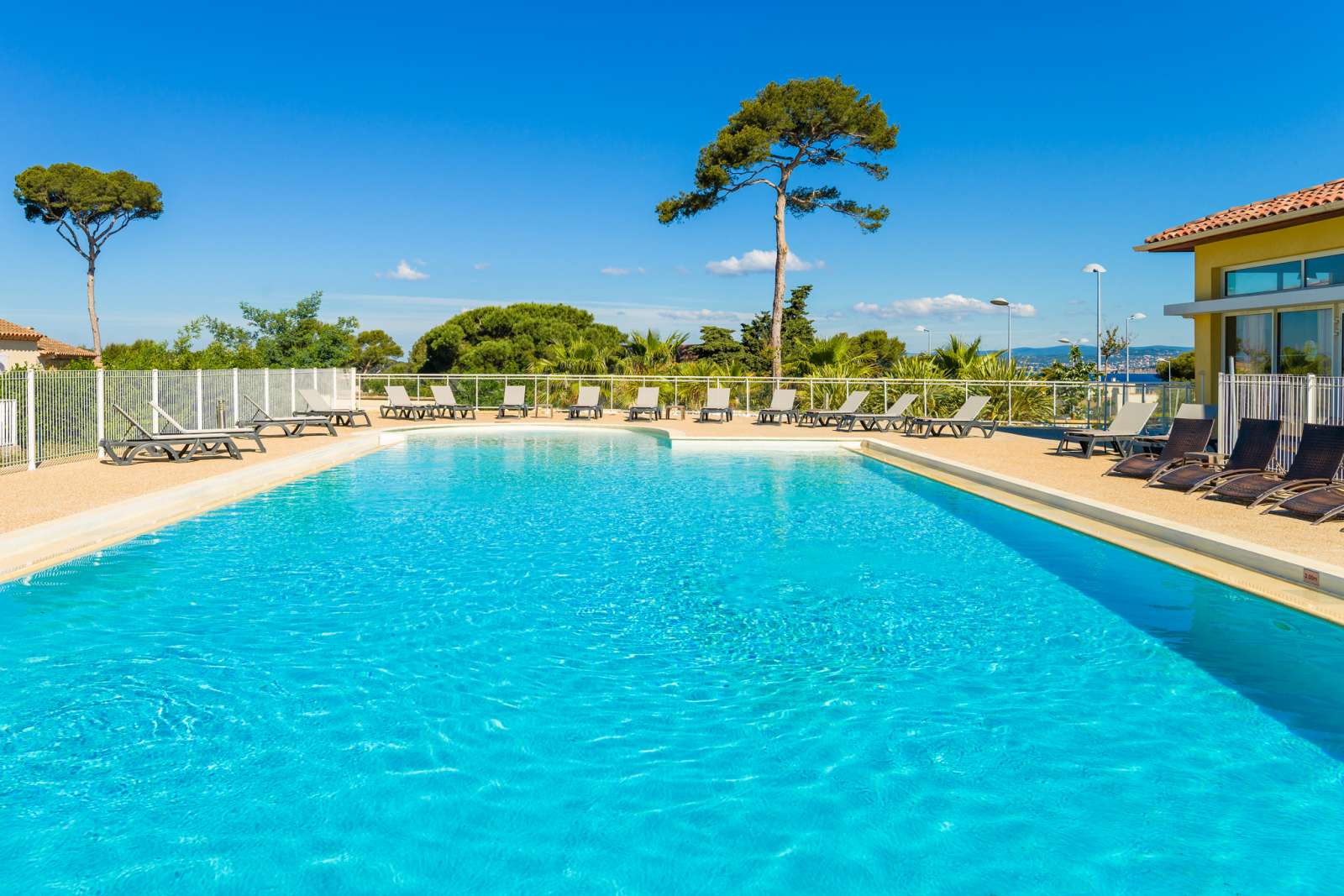 France - Côte d'Azur - Six Fours les Plages - Résidence Lagrange Vacances Les Terrasses des Embiez 4*