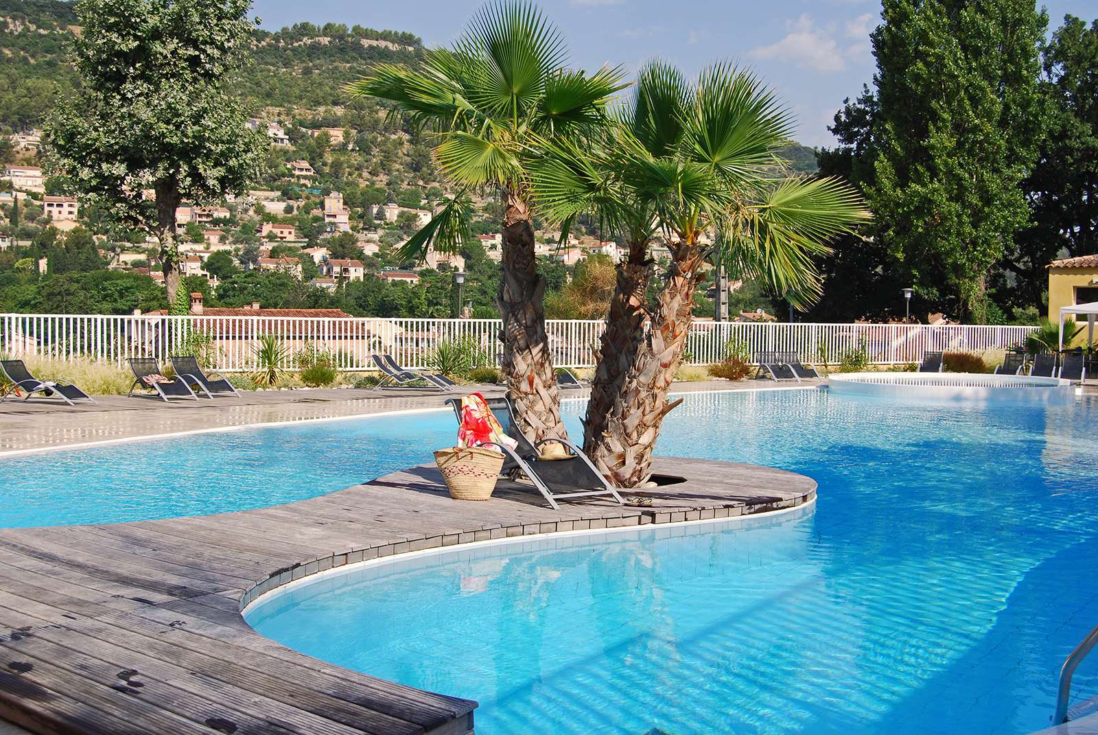 France - Sud Est et Provence - Solliès Toucas - Résidence Lagrange Vacances le Galoubet