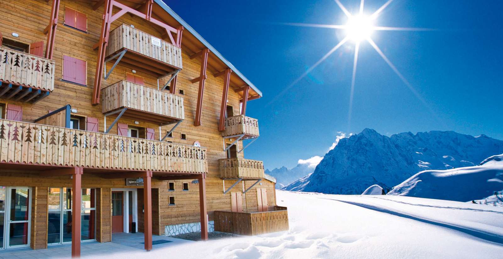 Résidence Lagrange Les Chalets de l'Adet 3*